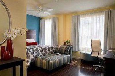 фото отеля Ontario Grand Inn & Suites