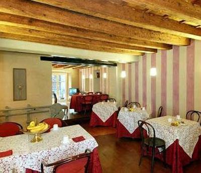 фото отеля Hotel Piazza Vecchia
