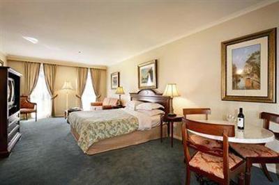 фото отеля Clarion Hotel on Canterbury