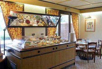 фото отеля Campanile Caen Est Mondeville Hotel
