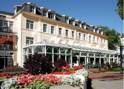 фото отеля Hotel Pommerscher Hof Heringsdorf