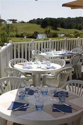 фото отеля Pierre & Vacances Port-Bourgenay Apartments Talmont-Saint-Hilaire
