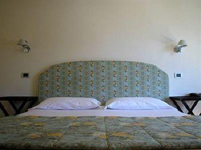 фото отеля Bijou Hotel Saint-Vincent (Italy)