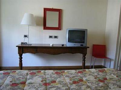 фото отеля Bijou Hotel Saint-Vincent (Italy)
