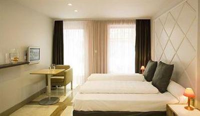 фото отеля Le Colombier Hotel Colmar