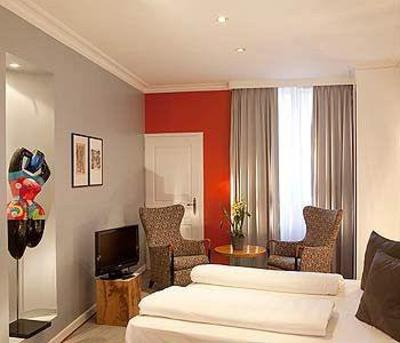 фото отеля Le Colombier Hotel Colmar