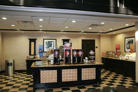 фото отеля Hampton Inn Suites Decatur