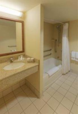 фото отеля Hilton Garden Inn Buffalo Airport