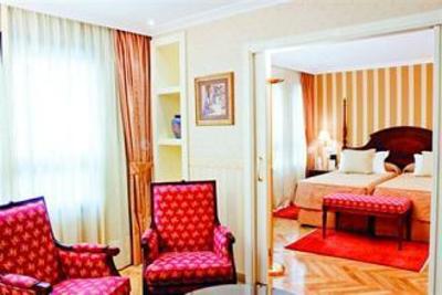фото отеля Eurostars Araguaney