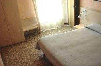 фото отеля Hotel Rosmari Brenzone