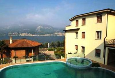 фото отеля Hotel Rosmari Brenzone