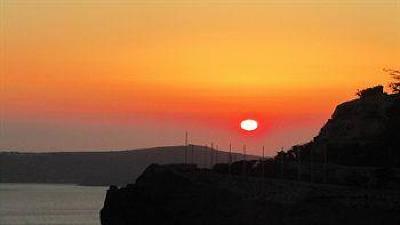 фото отеля Lava Suites & Lounge Fira