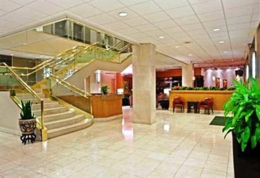 фото отеля Holiday Inn Hotel & Suites Vancouver Downtown