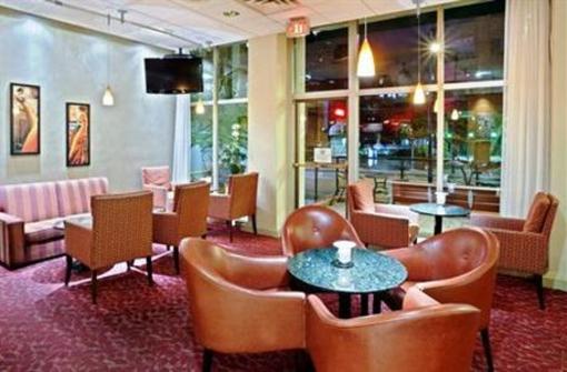 фото отеля Holiday Inn Hotel & Suites Vancouver Downtown