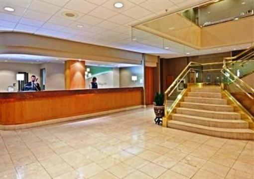 фото отеля Holiday Inn Hotel & Suites Vancouver Downtown