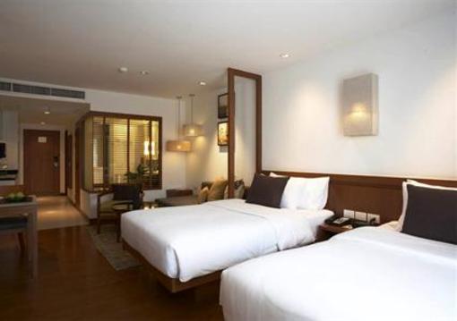 фото отеля Woodlands Suites Serviced Residences