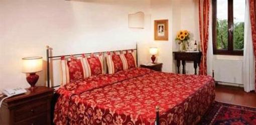 фото отеля Borgo San Luigi Resort Monteriggioni