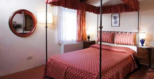 фото отеля Borgo San Luigi Resort Monteriggioni