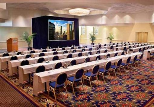 фото отеля Boston Marriott Peabody
