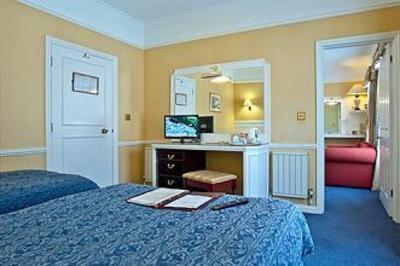 фото отеля Best Western Royal Hotel Saint Helier