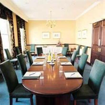 фото отеля Best Western Royal Hotel Saint Helier