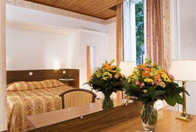 фото отеля Hotel le Jura