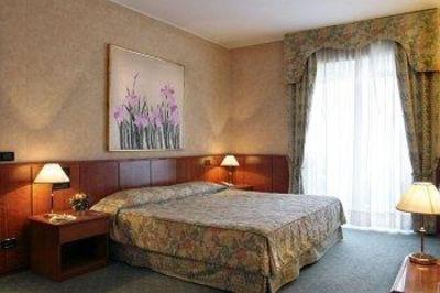 фото отеля Air Palace Hotel