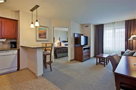 фото отеля Staybridge Suites Tucson Airport