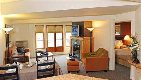 фото отеля Homewood Suites Mont-Tremblant