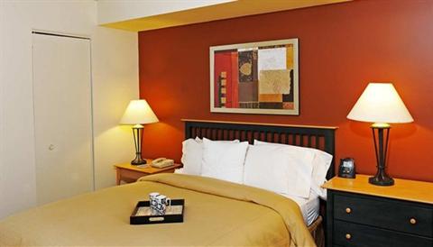 фото отеля Homewood Suites Mont-Tremblant