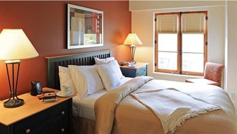 фото отеля Homewood Suites Mont-Tremblant