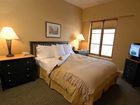 фото отеля Homewood Suites Mont-Tremblant