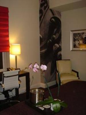 фото отеля Hotel Indigo Nashville