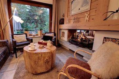 фото отеля Hotel Les Campanules Les Houches