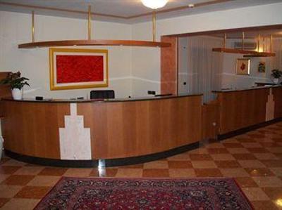 фото отеля Olioso Hotel Peschiera del Garda