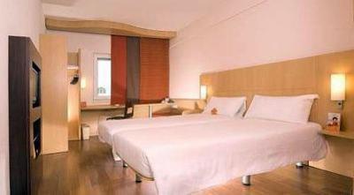 фото отеля Hotel Ibis Harbin Shangzhi