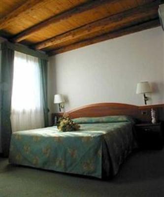 фото отеля Hotel Villa Altura Ospedaletto Euganeo