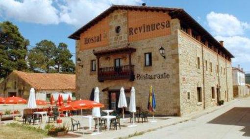 фото отеля Hostal Revinuesa