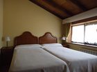 фото отеля Hostal Revinuesa