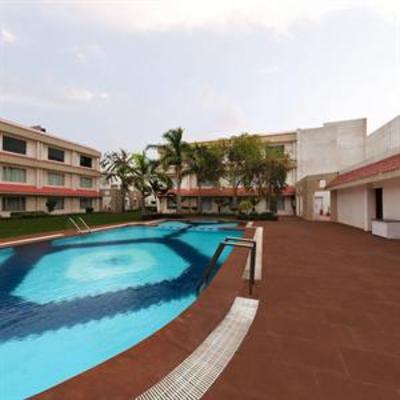 фото отеля Hotel Express Residency Jamnagar
