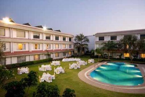 фото отеля Hotel Express Residency Jamnagar