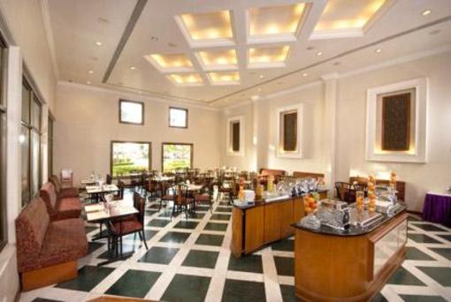 фото отеля Hotel Express Residency Jamnagar