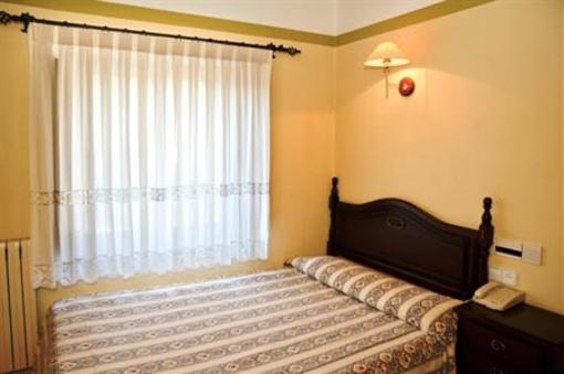фото отеля Hostal Las Nieves