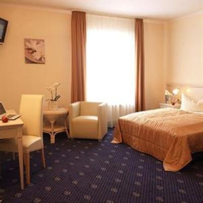 фото отеля Stadthotel Gersthofen