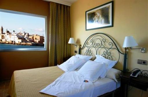 фото отеля Port Sitges Resort