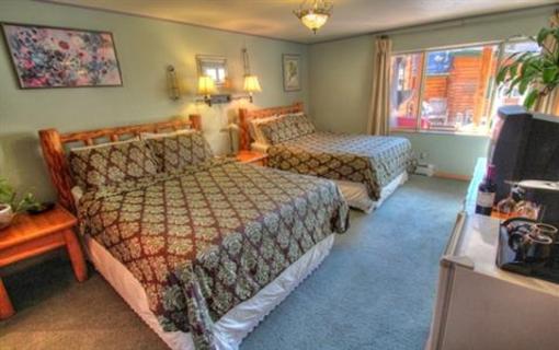 фото отеля Woods Inn