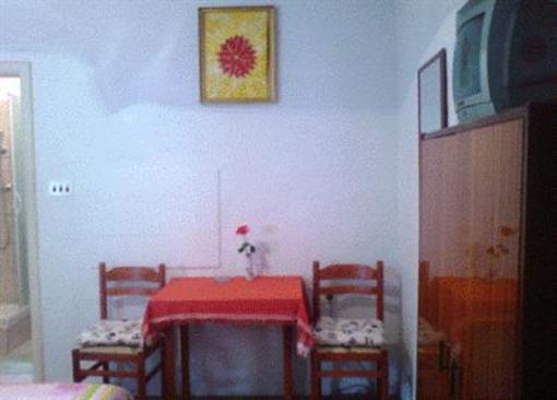 фото отеля Ela Guesthouse