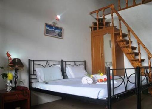 фото отеля Hotel Vanvilas, Bhimtal, 20 kms from Nainital