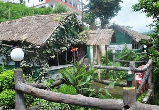 фото отеля Hotel Vanvilas, Bhimtal, 20 kms from Nainital