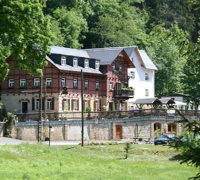 фото отеля Hotel Forsthaus Kirnitzschtal